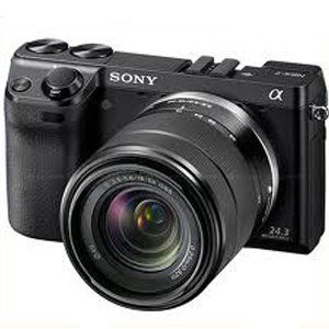 Sony Alpha NEX-7 24.3MP Mirrorless Camera (Black) with 18-55mm